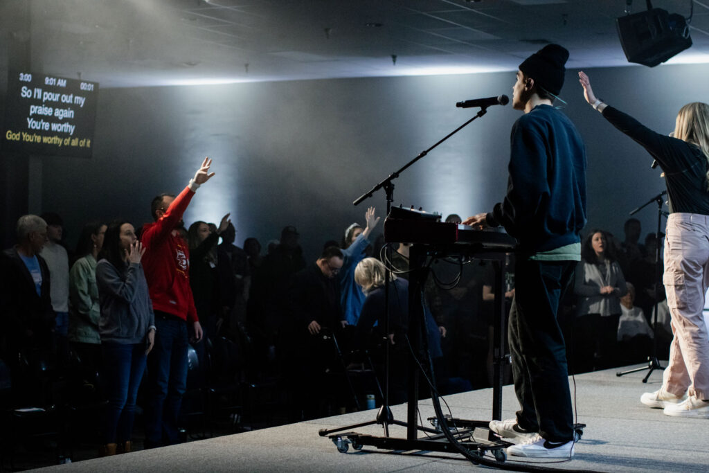 logan-teague-worship